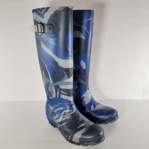 Womens Kamik rain boots blue camouflage size 6